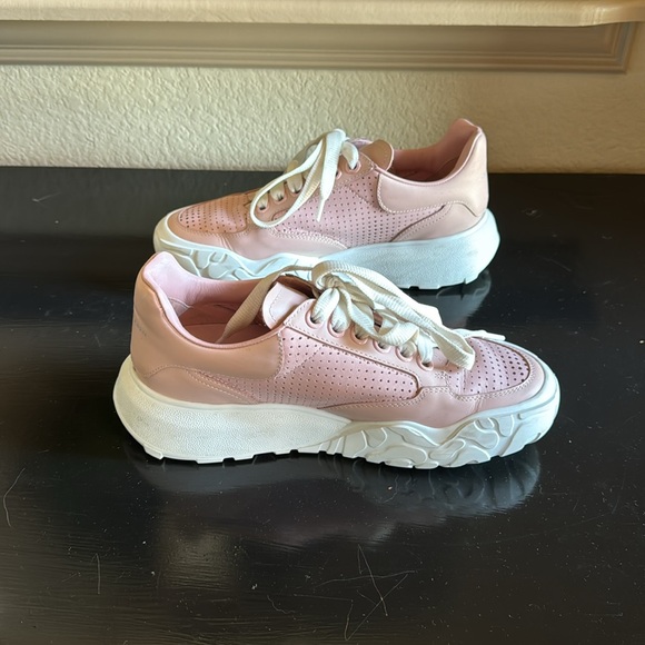 Pink Alexander McQueen Sneakers - Picture 5 of 6